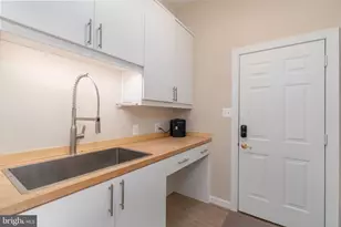 20237 Water Mark Pl, Sterling, VA 20165 - Photo 23
