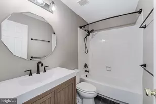 47720 Sandbank Square, Sterling, VA 20165 - Photo 37