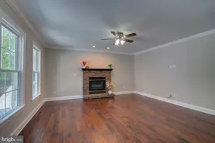 20518 Norwich Pl, Ashburn, VA 20147 - Photo 15