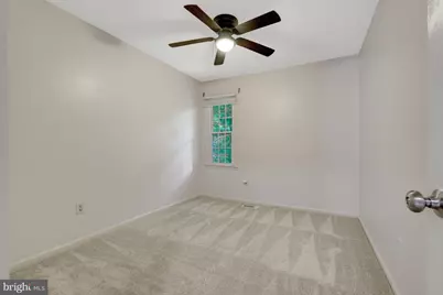 926 Sherwood Court, Sterling, VA 20164 - Photo 33