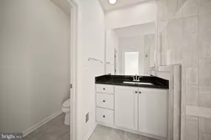 44611 Uptown Row Dr, Ashburn, VA 20147 - Photo 17