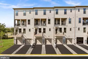 19748 Sepia Sq, Ashburn, VA 20147 - Photo 27