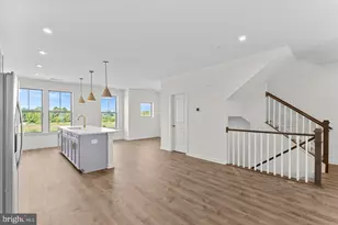 19748 Sepia Sq, Ashburn, VA 20147 - Photo 3