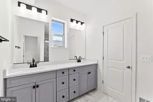 19748 Sepia Sq, Ashburn, VA 20147 - Photo 17