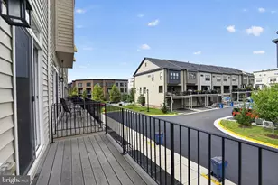 22964 Cabral Ter, Ashburn, VA 20148 - Photo 5