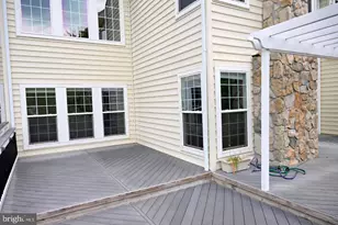 19871 Naples Lakes Terrace, Ashburn, VA 20147 - Photo 3