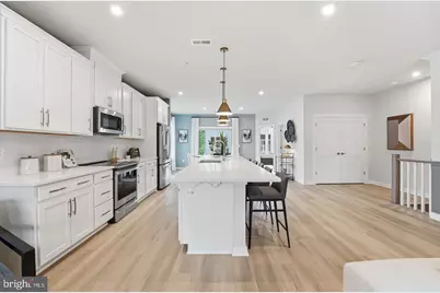 21094 Southbank Street, Potomac Falls, VA 20165 - Photo 5