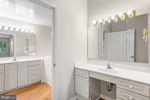 19370 Magnolia Grove, Leesburg, VA 20176 - Photo 25