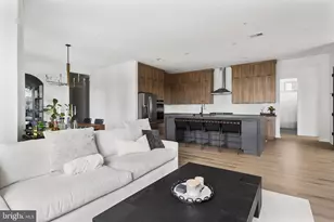 43446 Croson Ln, Ashburn, VA 20148 - Photo 15