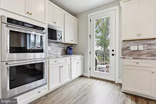22976 Copper Tree Ter, Ashburn, VA 20148 - Photo 15