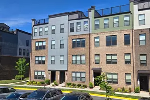 20344 Newfoundland Sq, Ashburn, VA 20147 - Photo 1