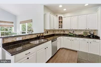164 Alpine Drive SE, Leesburg, VA 20175 - Photo 11