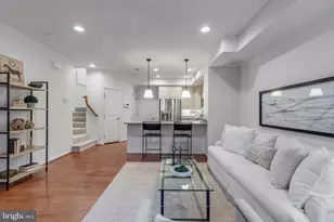 473 Kornblau Terrace SE, Leesburg, VA 20175 - Photo 5