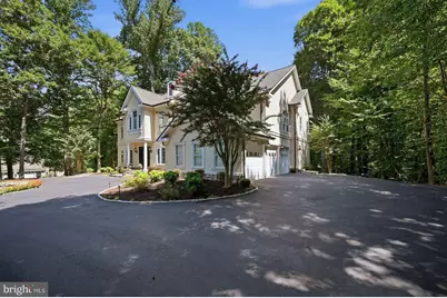 129 Sinegar Place, Sterling, VA 20165 - Photo 3