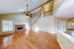 43799 Abbott Pl, Ashburn, VA 20147 - Photo 9