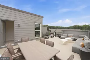 21112 Southbank St, Potomac Falls, VA 20165 - Photo 33