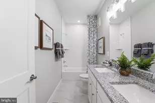21112 Southbank St, Potomac Falls, VA 20165 - Photo 31