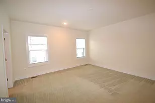 44878 Tiverton Sq, Ashburn, VA 20147 - Photo 33