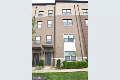 44878 Tiverton Square, Ashburn, VA 20147 - Photo 1