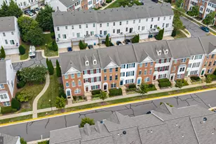 42810 Sykes Terrace, Chantilly, VA 20152 - Photo 3