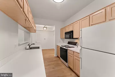 20453 Chesapeake Square #103, Sterling, VA 20165 - Photo 23
