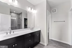 224 Petite Sirah Terrace SE, Leesburg, VA 20175 - Photo 15