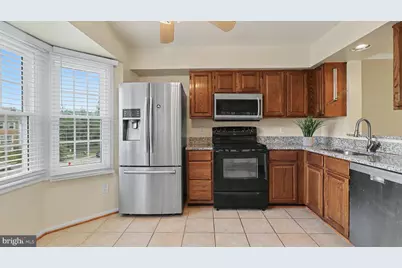 21744 Leatherleaf Circle, Sterling, VA 20164 - Photo 7
