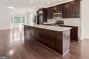 22615 Norwalk Square, Ashburn, VA 20148 - Photo 11