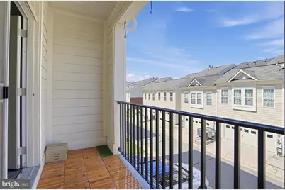 43620 Hampshire Crossing Square, Leesburg, VA 20176 - Photo 15