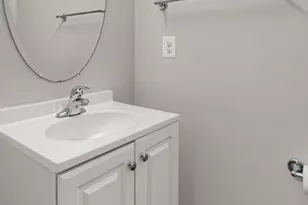 43620 Hampshire Crossing Square, Leesburg, VA 20176 - Photo 9