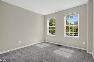 43620 Hampshire Crossing Square, Leesburg, VA 20176 - Photo 19