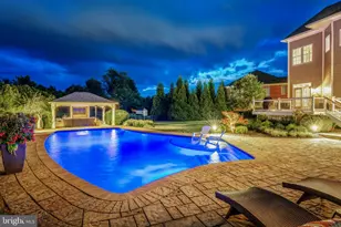 19605 Northampton Ln, Leesburg, VA 20175 - Photo 9
