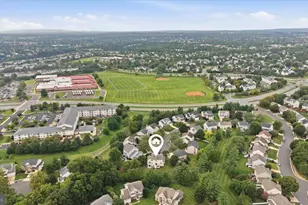 20847 Shy Beaver Ct, Ashburn, VA 20147 - Photo 3