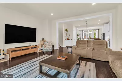 42322 Sillas Square, Brambleton, VA 20148 - Photo 11