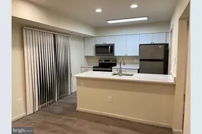 322 Lancaster Square #322, Sterling, VA 20164 - Photo 3