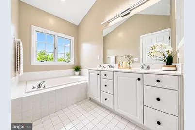 43163 Katama Square, Chantilly, VA 20152 - Photo 21