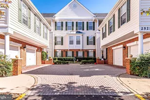 25252 Riffleford Square, Chantilly, VA 20152 - Photo 1