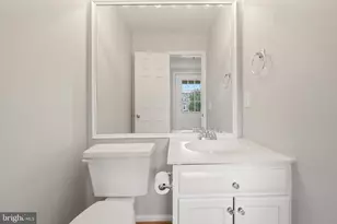 356 Millbrook Terrace NE, Leesburg, VA 20176 - Photo 5