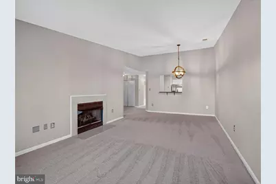 44084 Natalie Terrace #301, Ashburn, VA 20147 - Photo 3