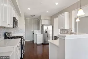 42183 Shorecrest Terrace, Aldie, VA 20105 - Photo 13