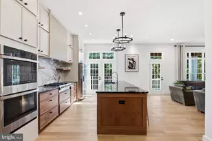 18441 Lanier Island Square, Leesburg, VA 20176 - Photo 5