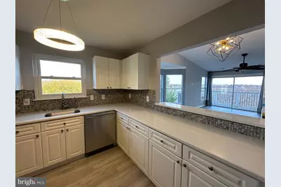 20594 Cornstalk Terrace #301, Ashburn, VA 20147 - Photo 11
