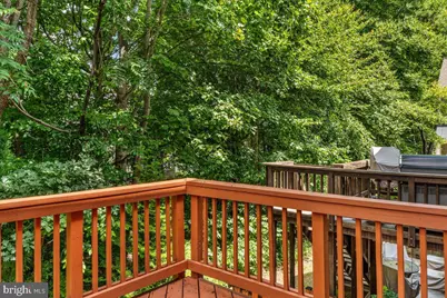 20547 Warburton Bay Square #37, Sterling, VA 20165 - Photo 5