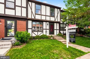 34 Millard Ct, Sterling, VA 20165 - Photo 1
