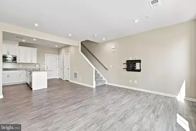 114 Petite Sirah Terrace SE, Leesburg, VA 20175 - Photo 11