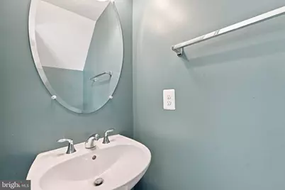 114 Petite Sirah Terrace SE, Leesburg, VA 20175 - Photo 17