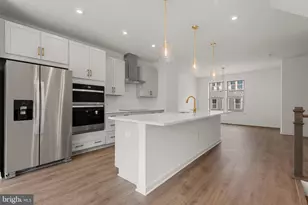 19675 Sepia Sq, Ashburn, VA 20147 - Photo 13