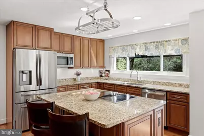 21108 Stonecrop Place, Ashburn, VA 20147 - Photo 19