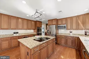 21108 Stonecrop Pl, Ashburn, VA 20147 - Photo 21