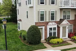 46920 Courtyard Sq, Sterling, VA 20164 - Photo 17